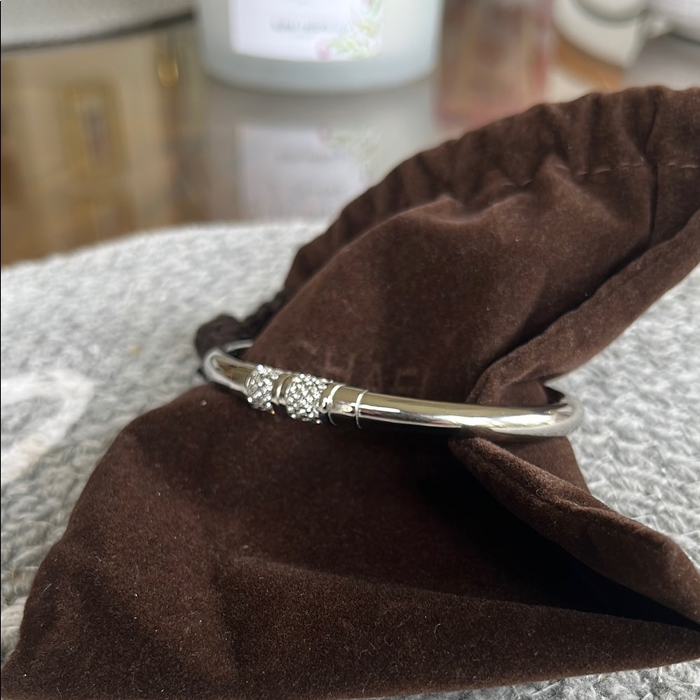 Michael Kors Elegant Silver Bangle Bracelet with crystals, NWOT